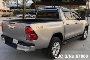 Off Road Runner Hilux Pickups