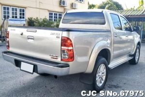 Hilux Vigo Pickups for Tanzania 