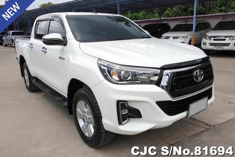 Toyota Hilux Revo White AT 2018 2.4L Diesel