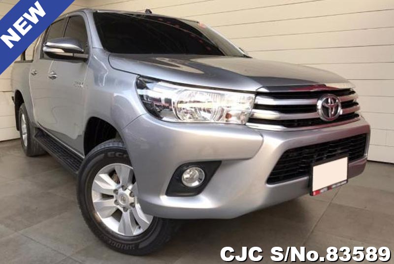 Toyota Hilux Revo Gray AT Double Cab 2016 2.4L