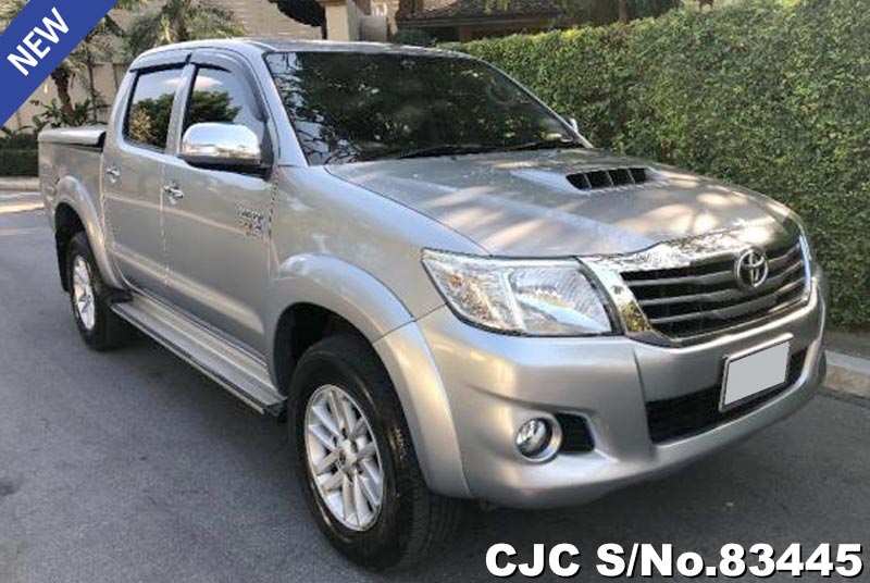 Used Toyota Hilux Vigo Champ Silver AT 2015