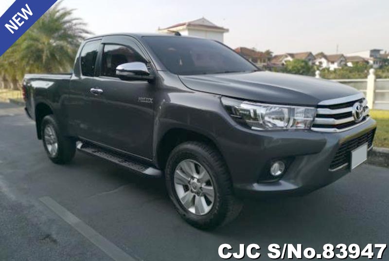 Toyota Hilux Revo Gray Smart Cab AT 2017 2