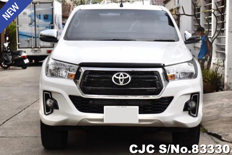 Toyota Hilux Revo White Automatic 2018 2.4L Diesel