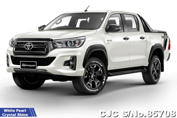 Toyota hilux revo rocco white
